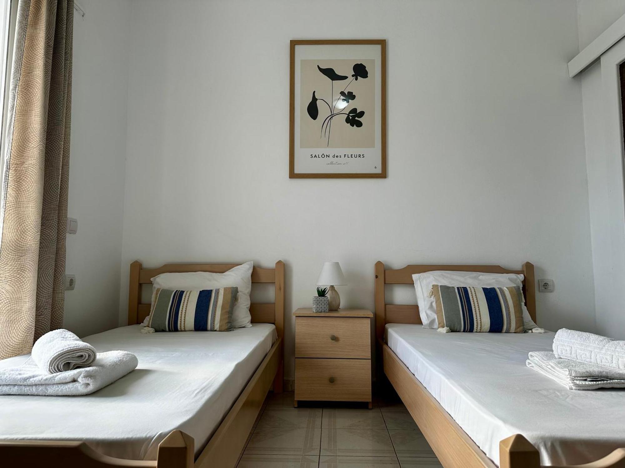 Central, Sunny & Spacious Apartment, In Kos, "1" Екстер'єр фото